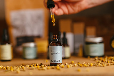 Organic Moisturising Serum for combination to oily skin.